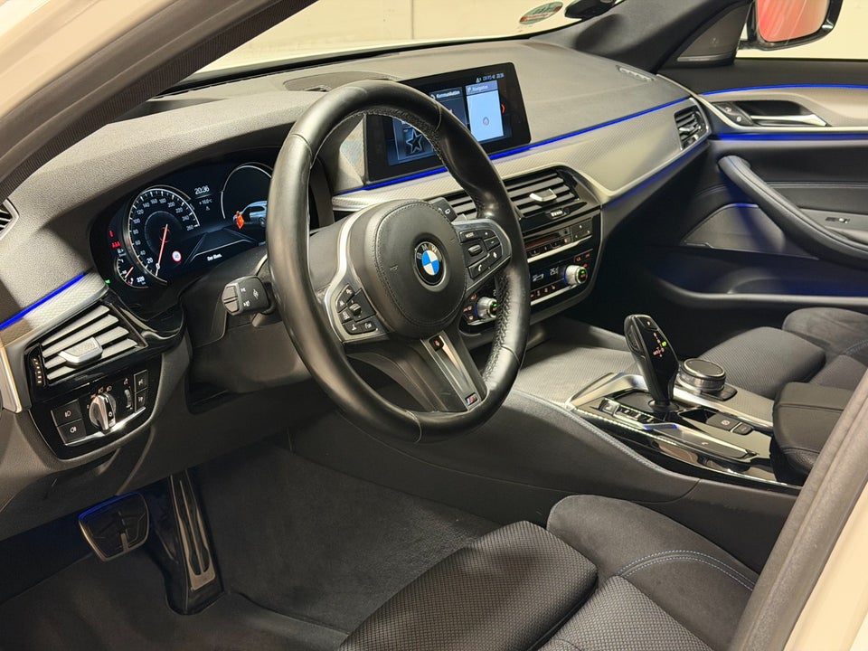 BMW 520d 2,0 Touring M-Sport aut. 5d