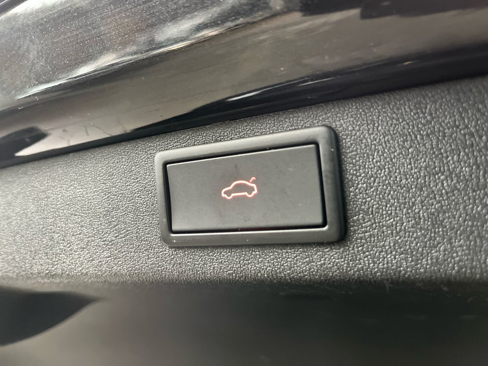 Skoda Enyaq 80 iV Plus Loft 5d