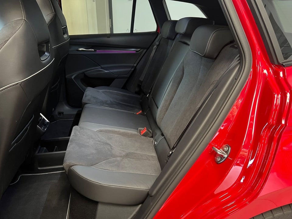 Skoda Enyaq 85x iV Sportline Maxx 5d