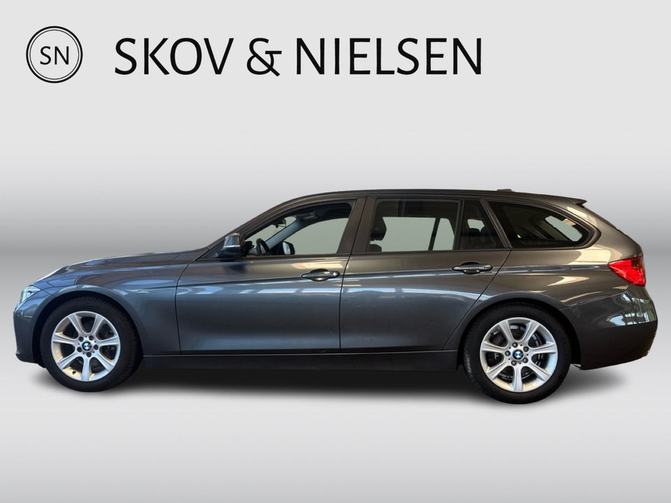 BMW 320d 2,0 Touring 5d