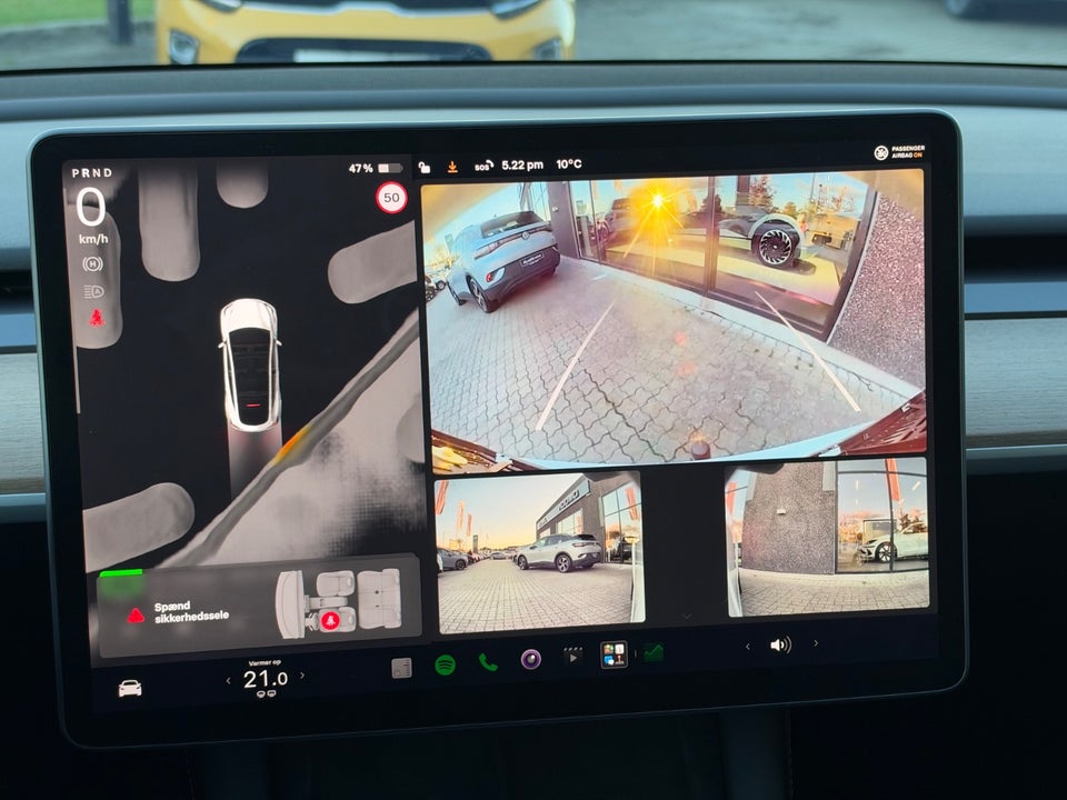 Tesla Model Y Long Range AWD 5d