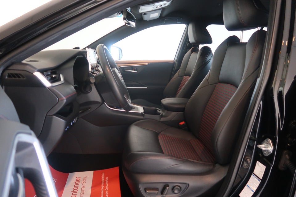 Toyota RAV4 2,5 Plug-in Hybrid Active Comfort AWD-i 5d