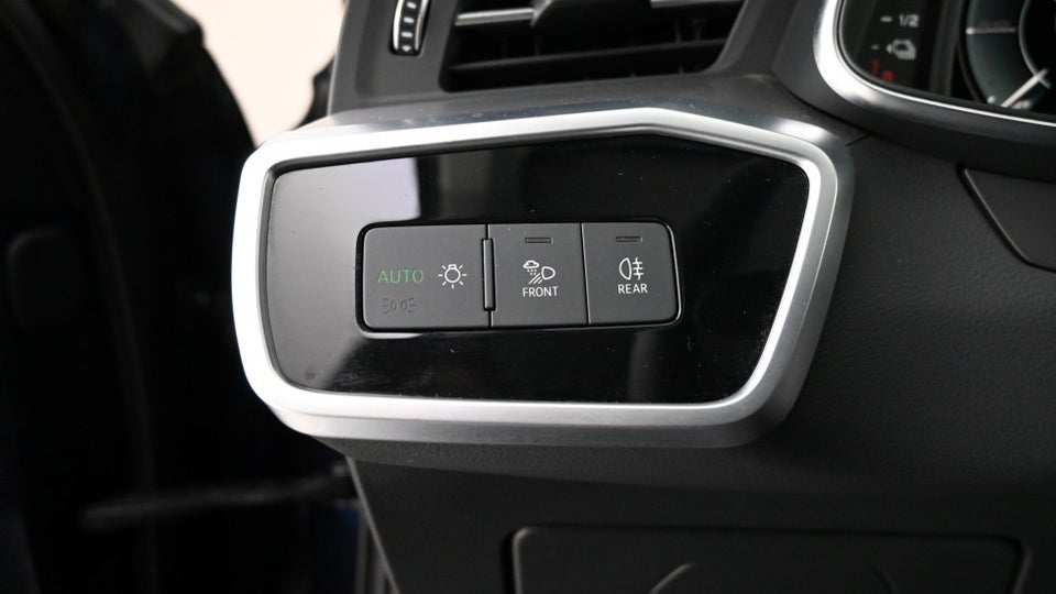 Audi A6 55 TFSi e Sport Prestige Avant quattro S-tr. 5d