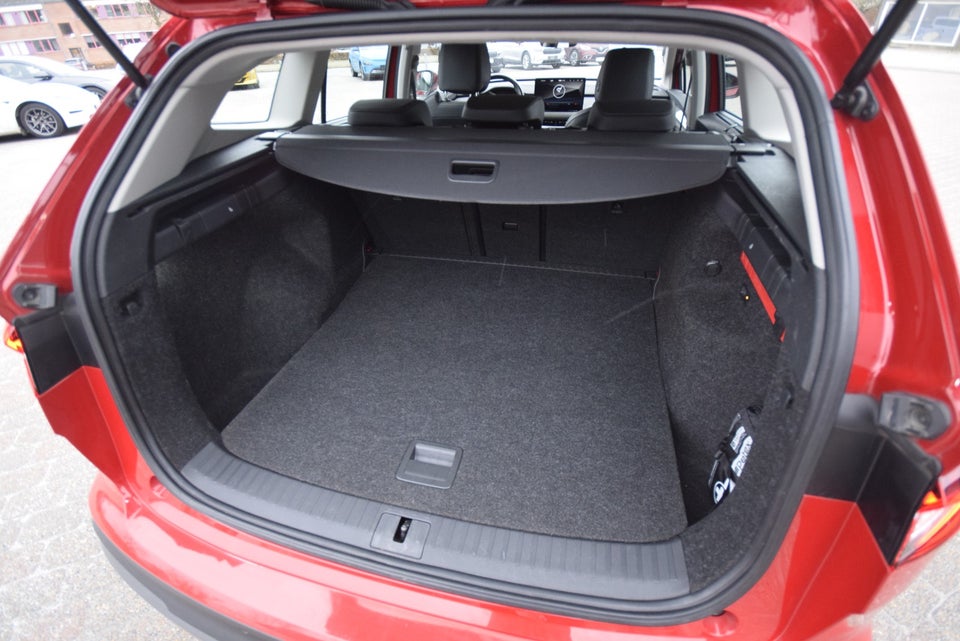 Skoda Enyaq 60 iV Loft 5d