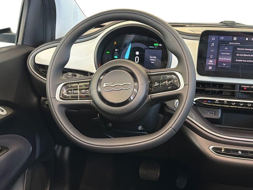 Fiat 500e 42 Icon Cabrio 2d