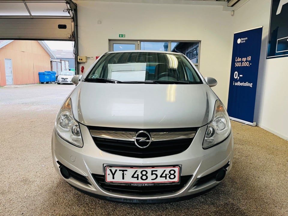 Opel Corsa 1,2 16V Enjoy 5d