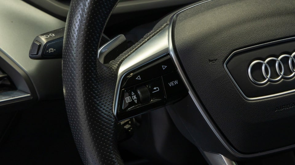 Audi e-tron GT quattro 4d