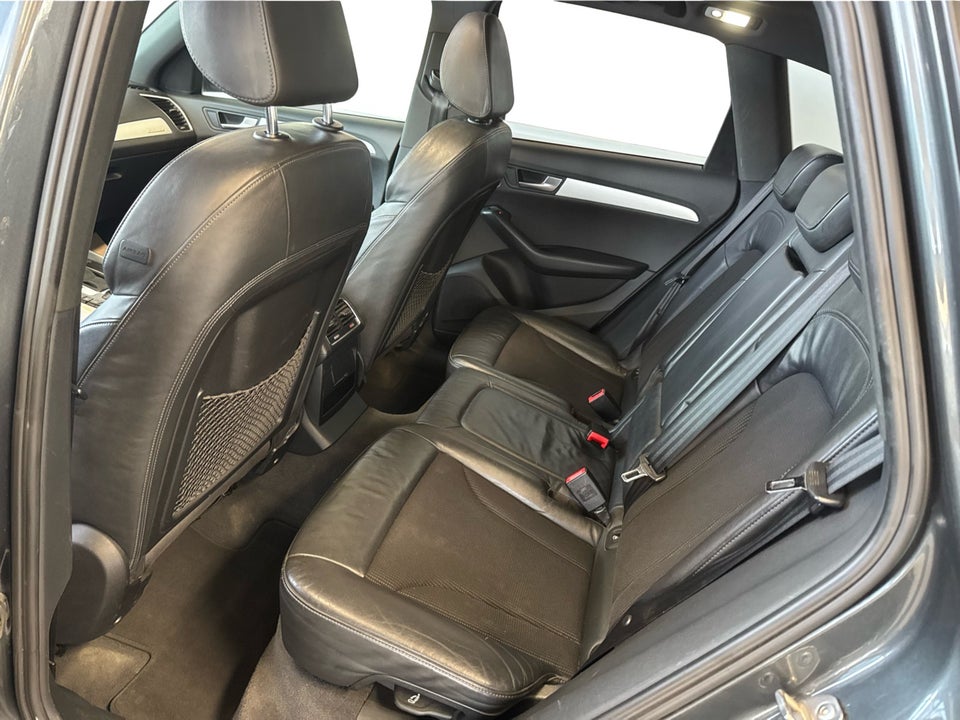 Audi Q5 3,0 TDi 240 quattro S-tr. 5d