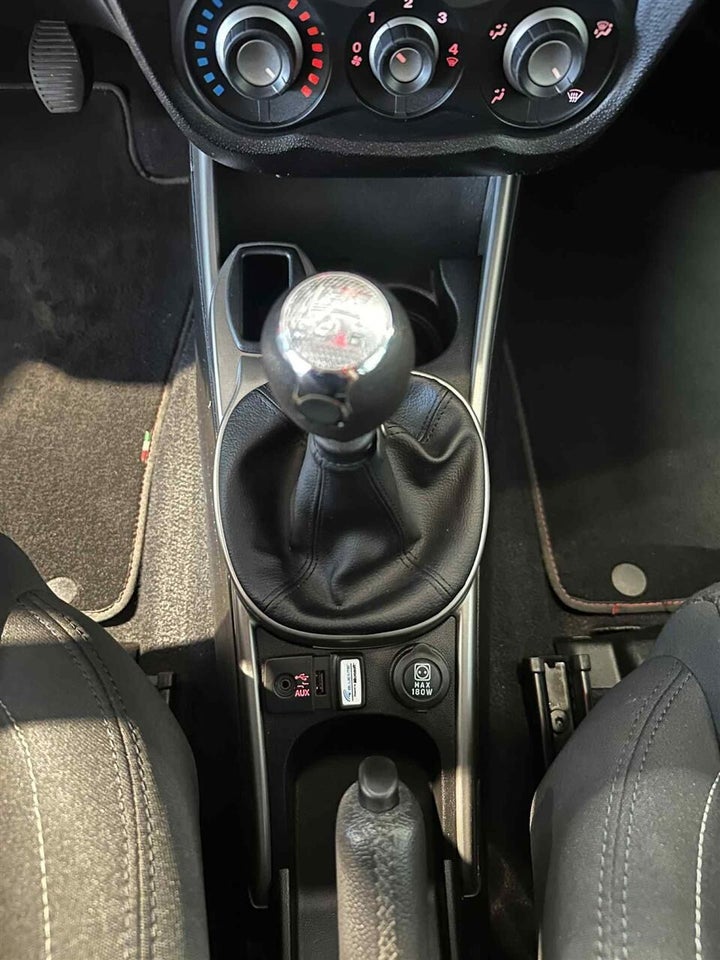 Alfa Romeo MiTo 1,4 TB 155 Progression 3d