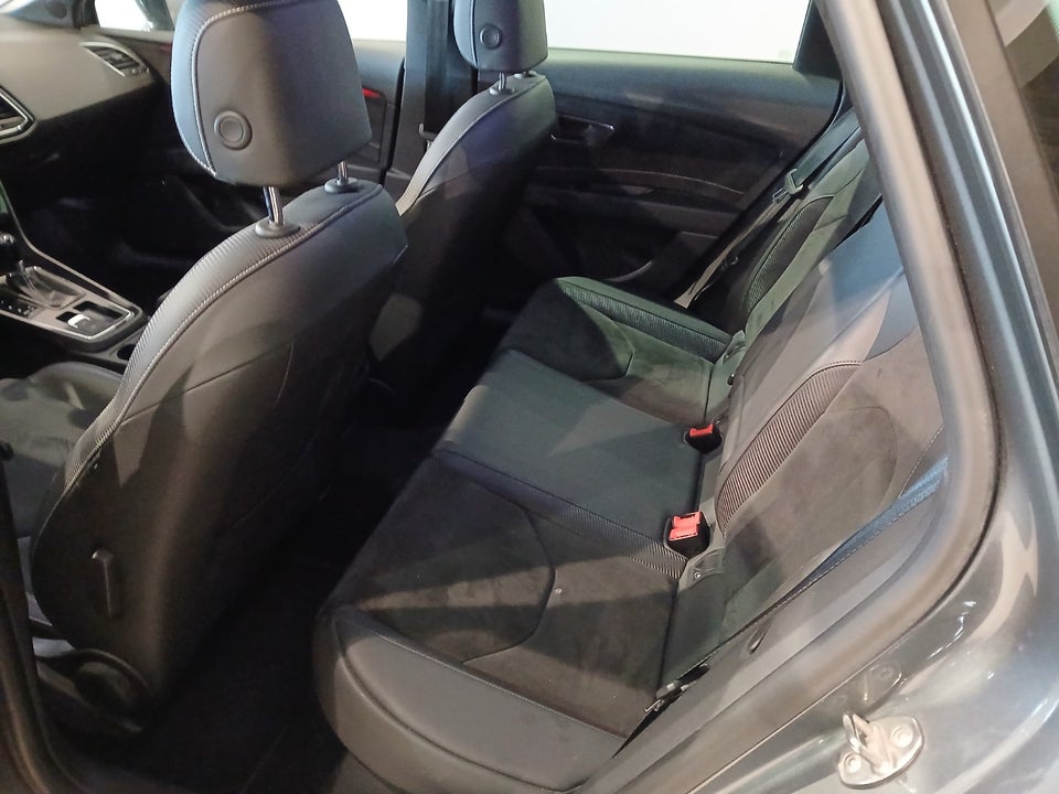 Seat Leon 2,0 TSi 300 Cupra ST DSG 5d