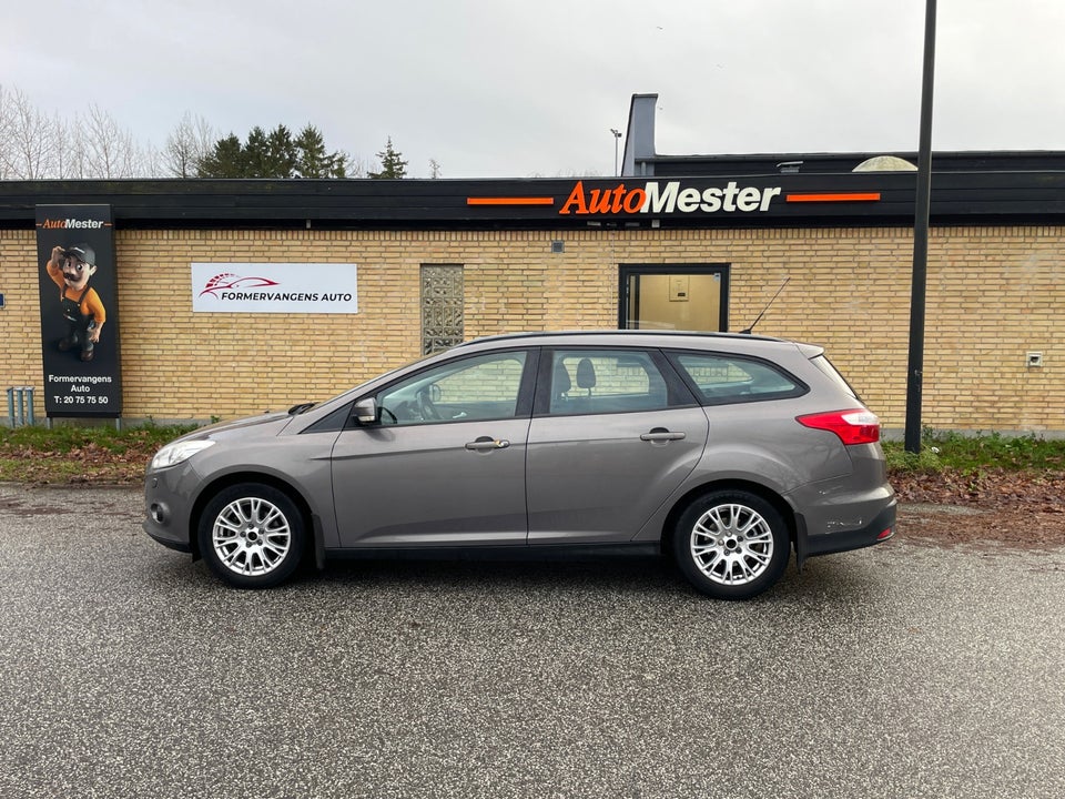 Ford Focus 1,6 Ti-VCT 105 Titanium stc. 5d