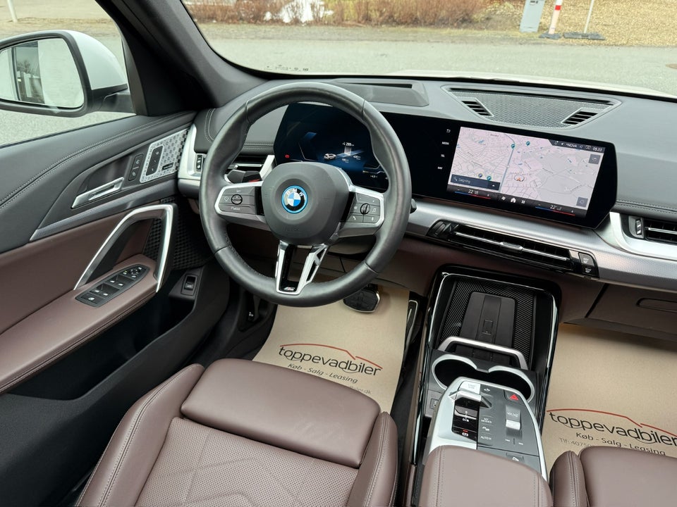 BMW iX1 eDrive20 Fully Charged M-Sport 5d