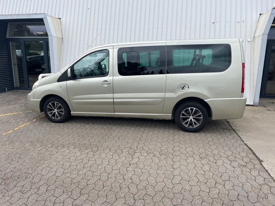 Peugeot Expert Tepee 2,0 HDi 136 Executive L2 5d