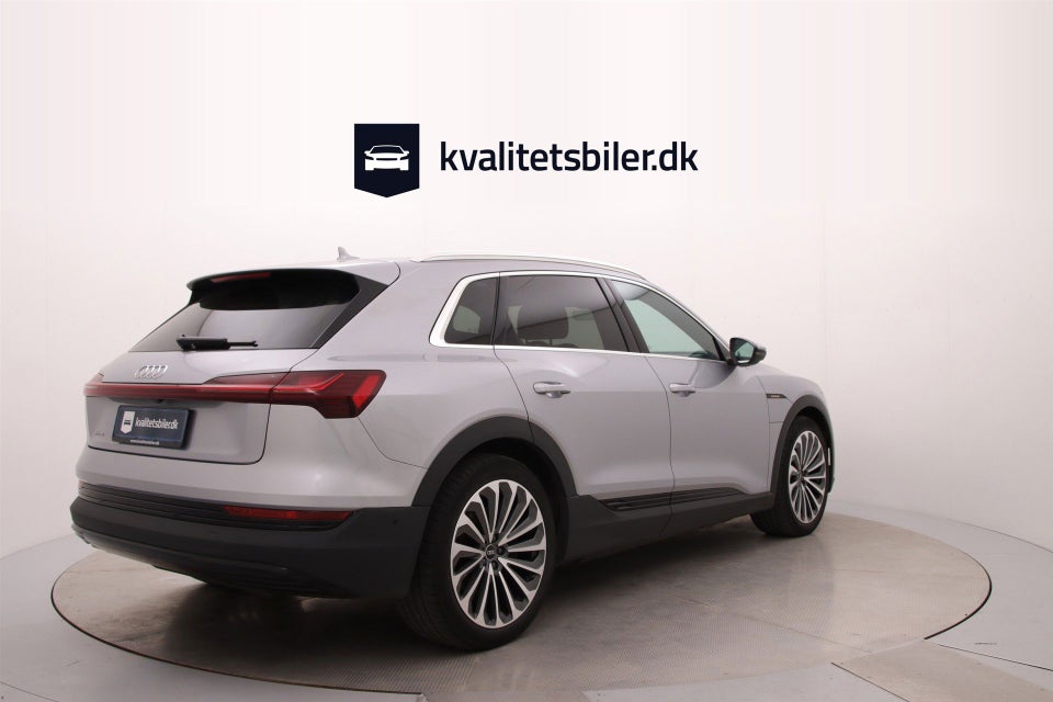 Audi e-tron 50 quattro 5d