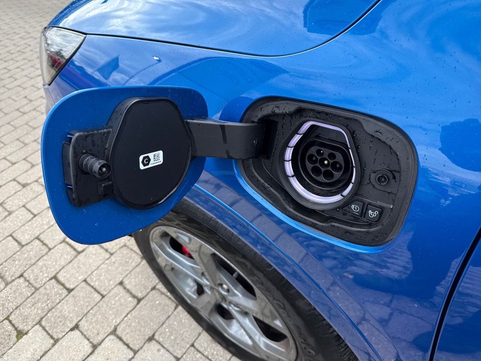Ford Kuga 2,5 PHEV ST-Line X CVT 5d