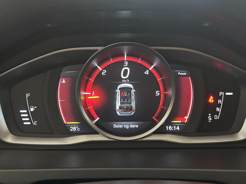 Volvo V60 2,0 D3 150 Momentum 5d