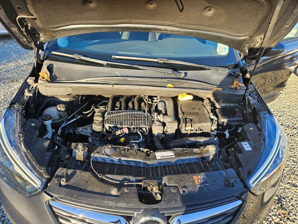 Opel Crossland X 1,2 Enjoy Special 5d