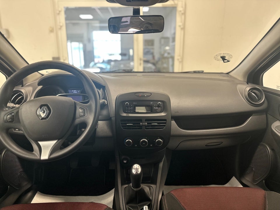 Renault Clio IV 1,2 16V Authentique Sport Tourer 5d