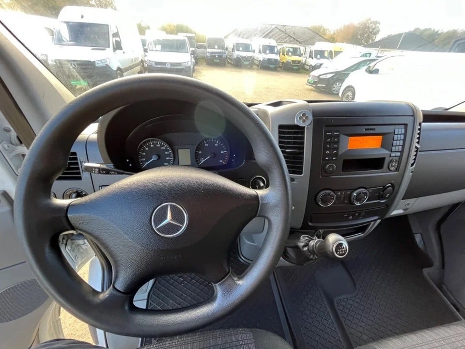 Mercedes Sprinter 316 2,2 CDi R2 Kassevogn 5d