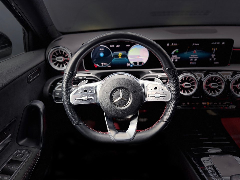 Mercedes A220 d 2,0 AMG Line aut. 5d
