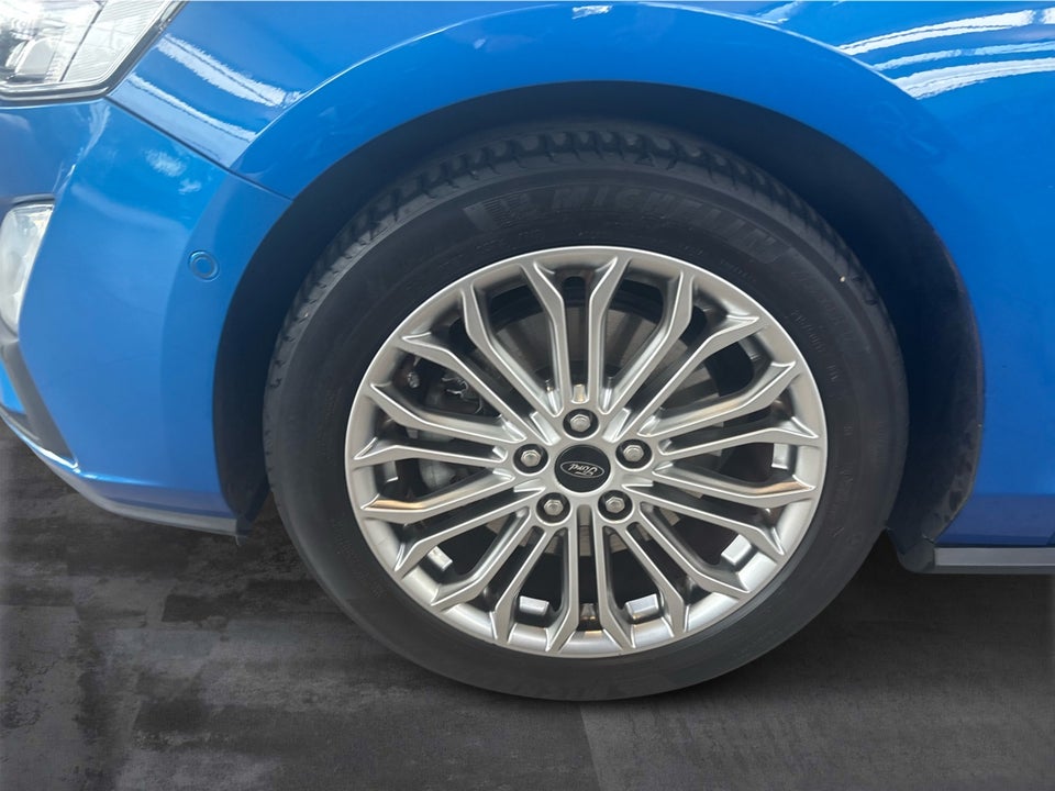 Ford Focus 1,0 EcoBoost Active stc. 5d