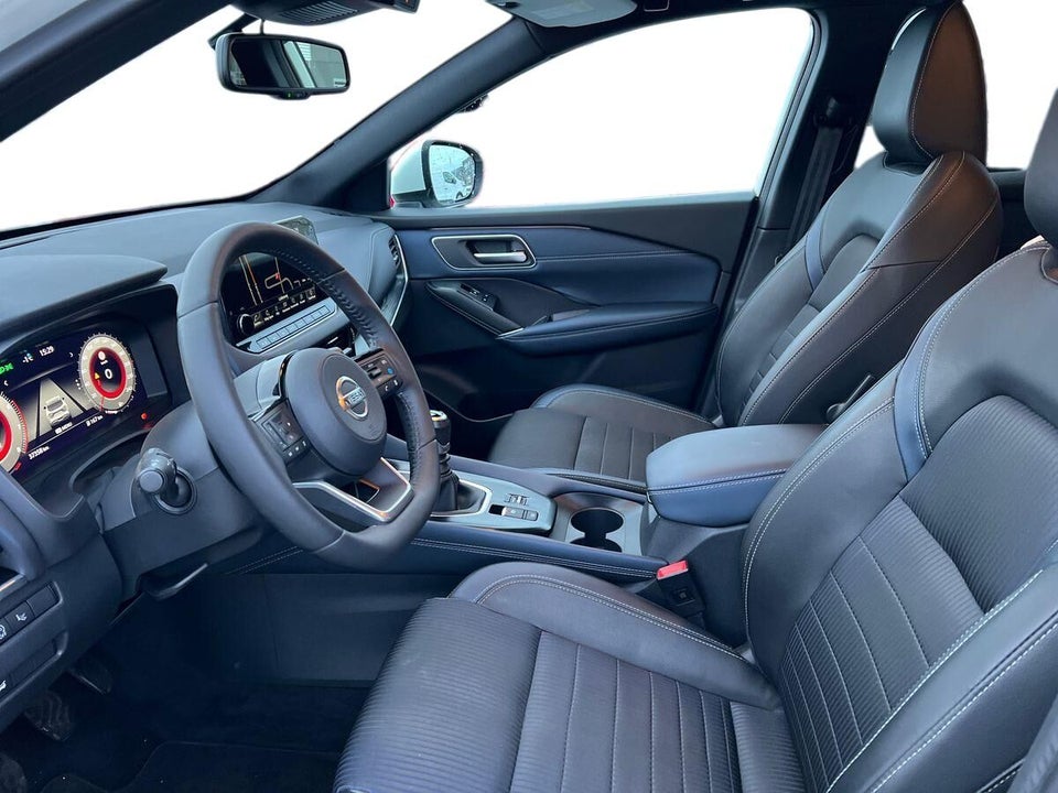 Nissan Qashqai 1,3 mHEV Tekna 5d