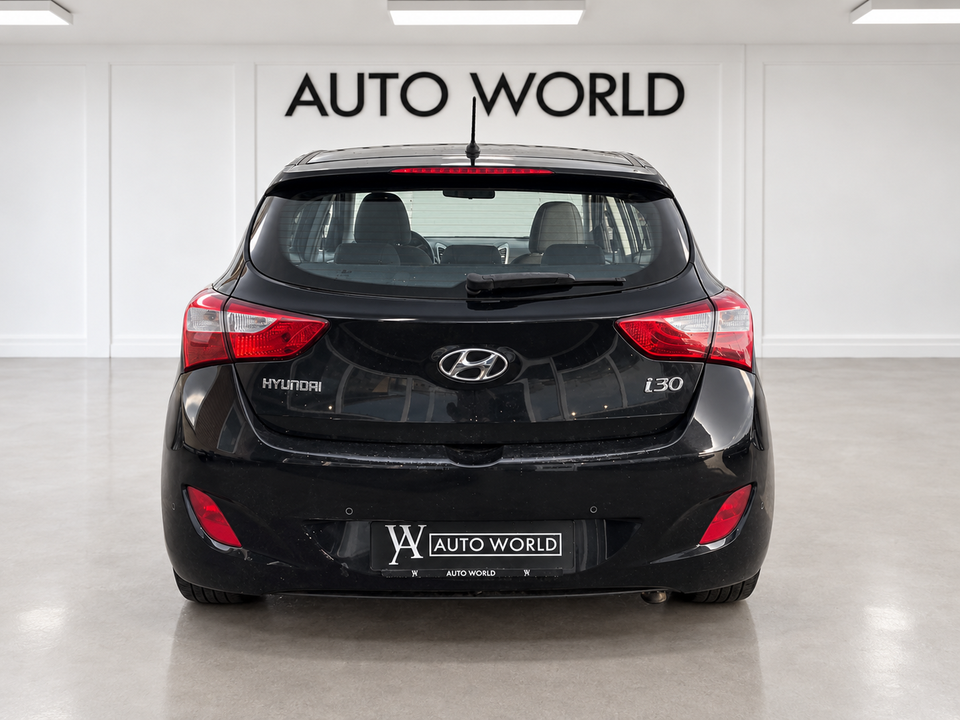 Hyundai i30 1,6 GDi Active+ 5d