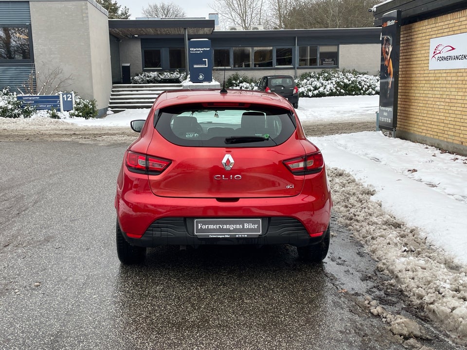 Renault Clio IV 1,5 dCi 90 Expression 5d