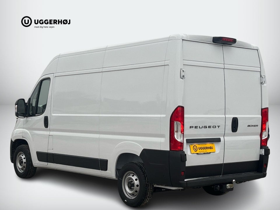 Peugeot Boxer 333 2,2 BlueHDi 140 L2H2 Premium