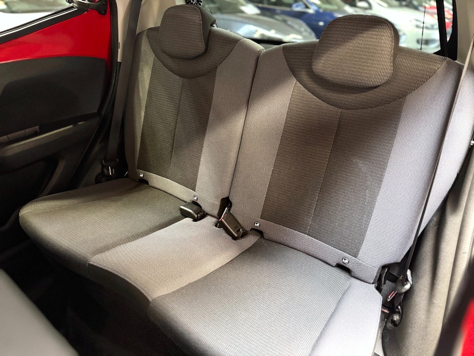 Toyota Aygo 1,0 VVT-i x-press 5d