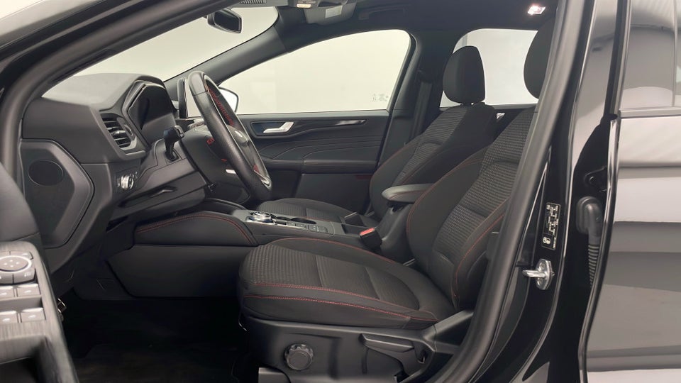 Ford Kuga 2,5 PHEV ST-Line CVT 5d