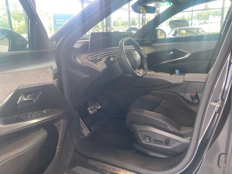 Peugeot e-5008 77 GT 7prs 5d