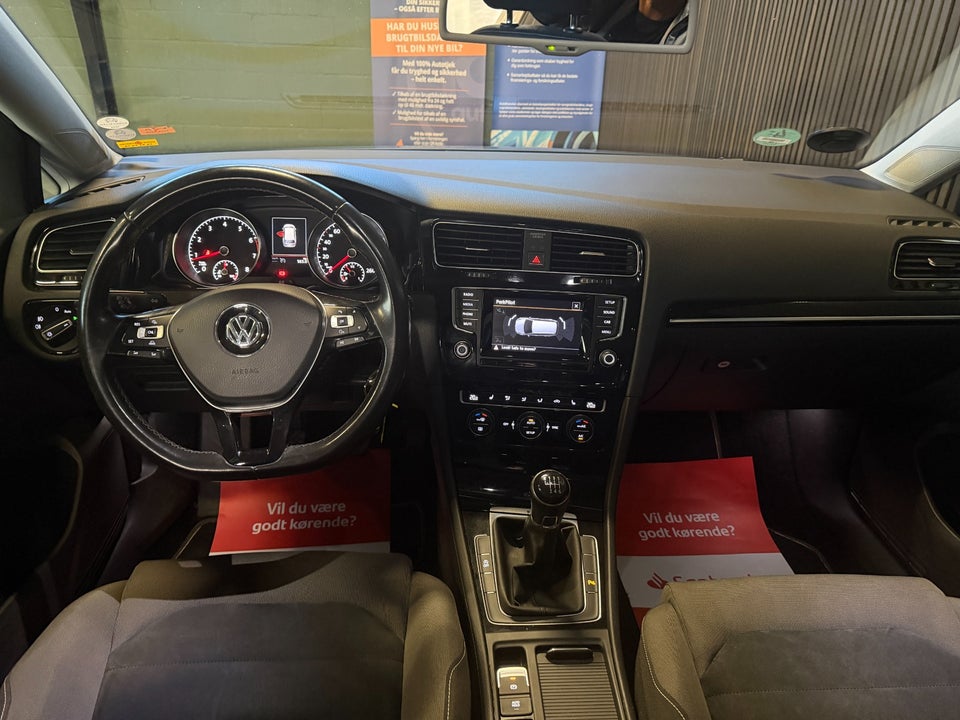 VW Golf VII 1,4 TSi 140 Highline Variant BMT 5d