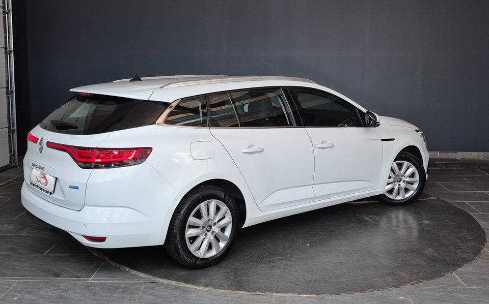 Renault Megane IV 1,6 E-Tech Zen Sport Tourer 5d