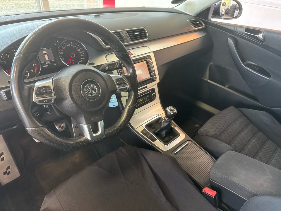 VW Passat 2,0 TFSi Highline Variant 5d