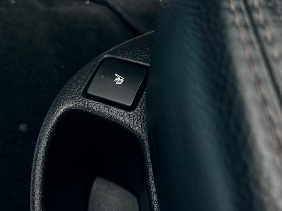 Peugeot 307 2,0 16V CC 2d