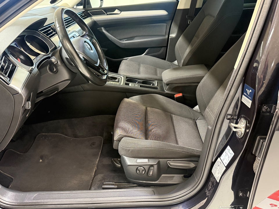 VW Passat 2,0 TDi 150 Comfortline Premium Variant DSG 5d
