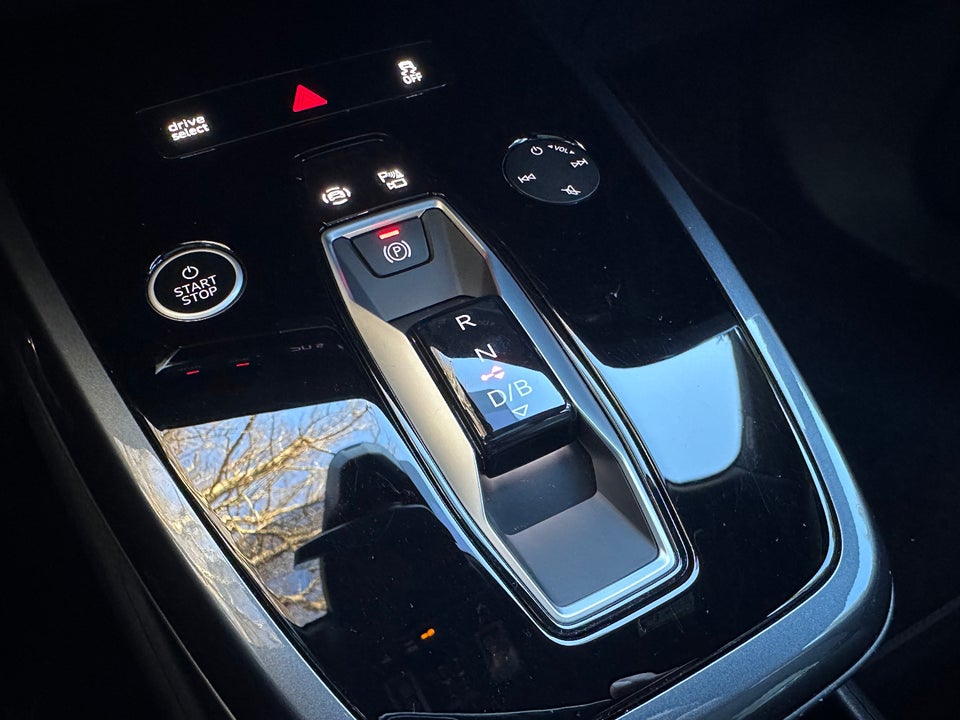 Audi Q4 e-tron 55 S-line quattro 5d