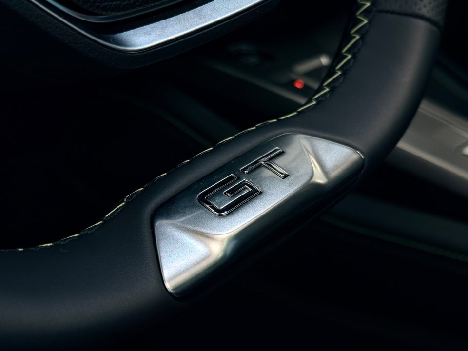 Peugeot e-408 58 GT 5d