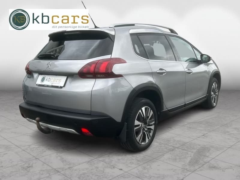 Peugeot 2008 1,2 e-THP 110 Allure Sky EAT6 5d