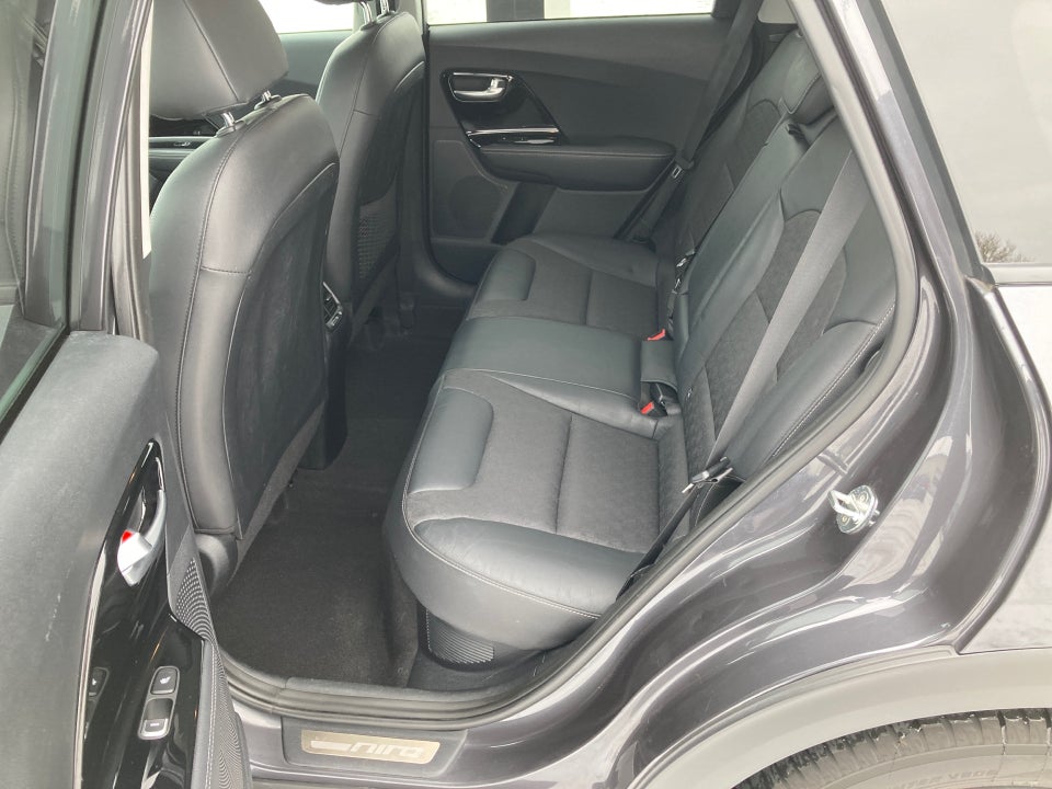 Kia Niro 1,6 PHEV Advance DCT 5d