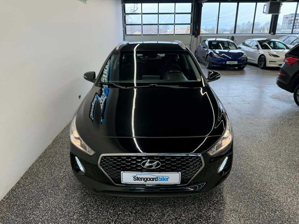 Hyundai i30 1,4 T-GDi Trend stc. DCT 5d