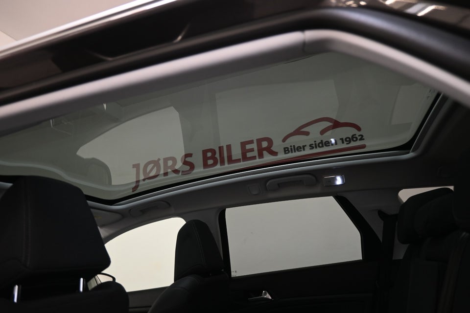 Peugeot 308 1,6 BlueHDi 120 Selection Sky SW 5d