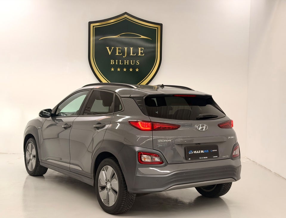 Hyundai Kona 64 EV Premium 5d