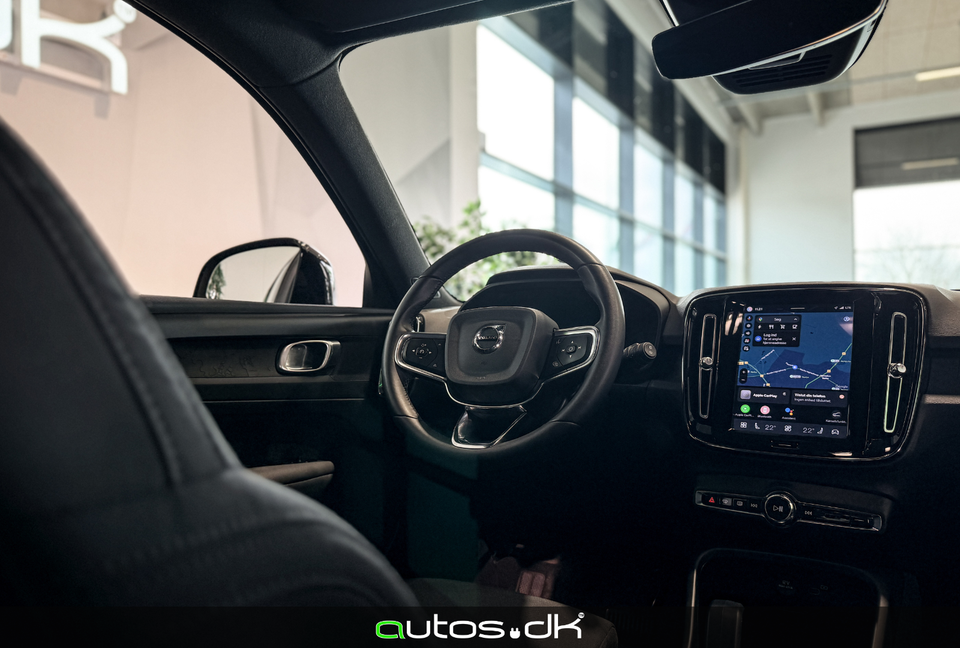 Volvo XC40 P6 ReCharge Core 5d