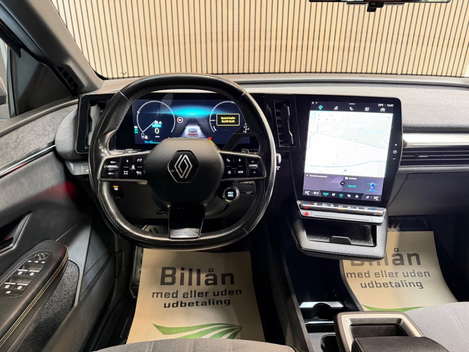 Renault Megane E-Tech 60 Techno 5d