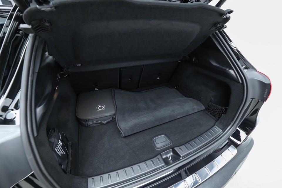 Mercedes EQA350 AMG Line 4Matic 5d