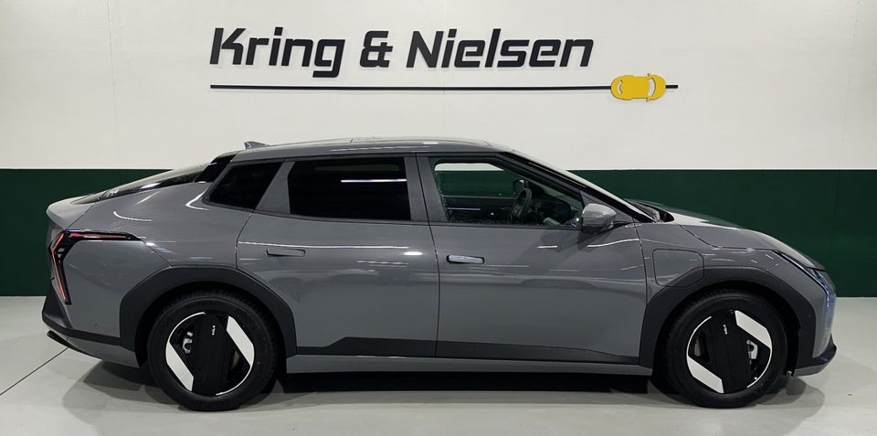 Kia EV4 81 Long Range Upgrade Fastback 4d