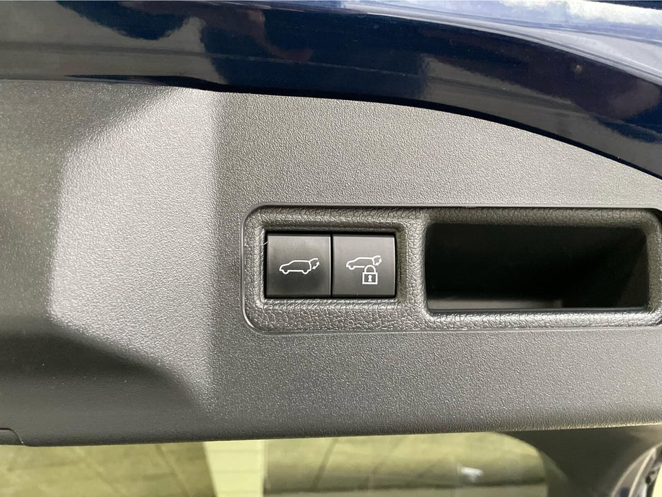 Toyota bZ4X Active 5d