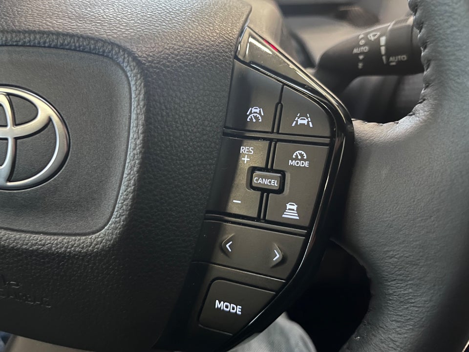 Toyota bZ4X Executive 5d